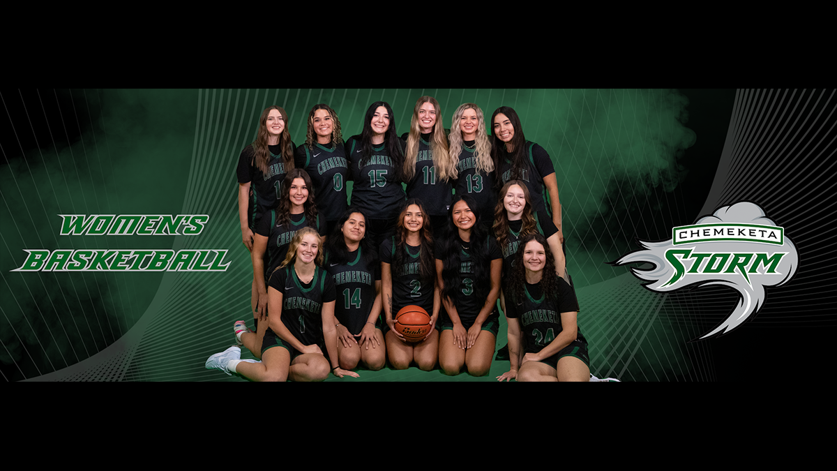 A team photo of the 2024-25 Chemeketa Storm Women's Basketball Team